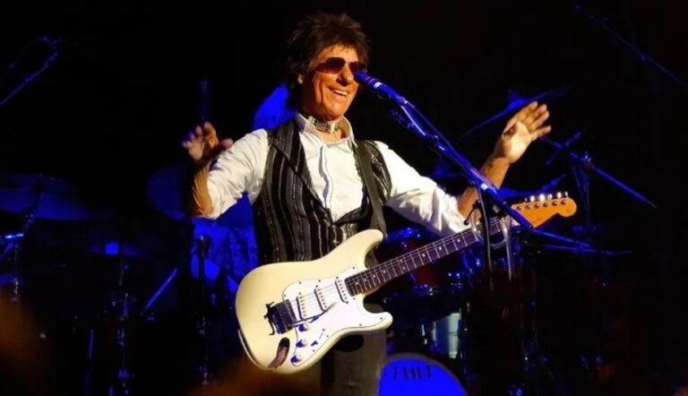 Morre o guitarrista Jeff Beck aos 78 anos