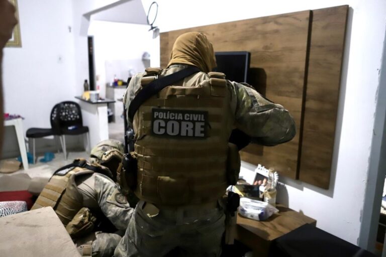 Polícia deflagra operação de combate ao tráfico e homicídios