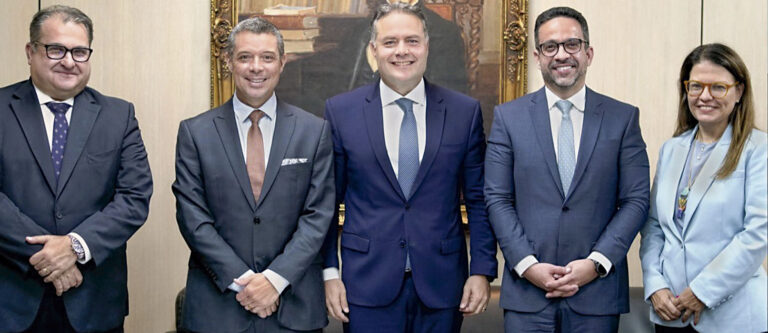 Ministros dos Transportes e da Secretaria-Geral da Presidência prometem vir a SE