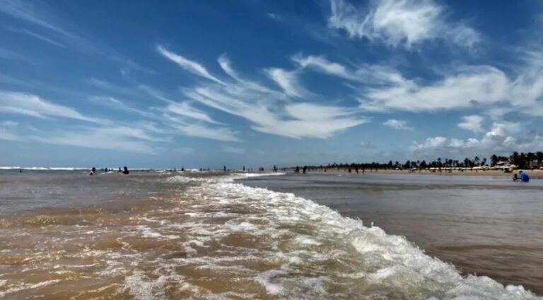 Saiba quais praias do litoral sergipano estão em condição de receber banhistas