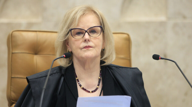 Rosa Weber diz que igualdade de gênero é imperativo para democracia