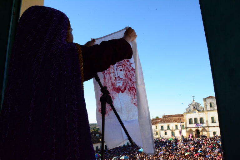 Romaria do Senhor dos Passos volta a ocorrer com presença de público