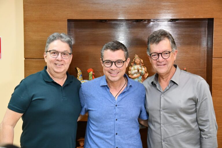 Laércio discute desenvolvimento de Sergipe com Fabio Mitidieri