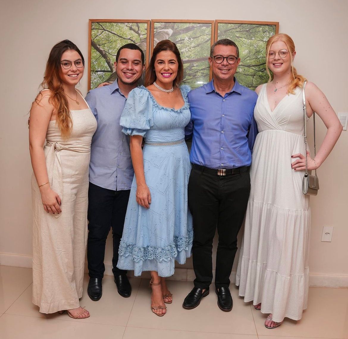 O ilustre aniversariante desta sexta-feira, 24, é o governador de Sergipe, Fábio Mitidieri!!