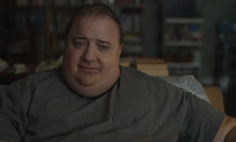 ‘A baleia’ tem atuação gigante de Brendan Fraser, mas encalha em melodrama