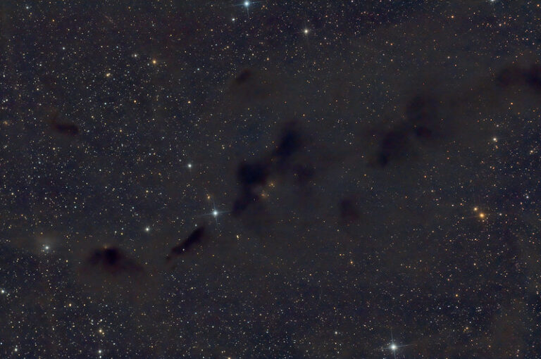 Astrônomos detectam ‘bolha molecular’ no espaço