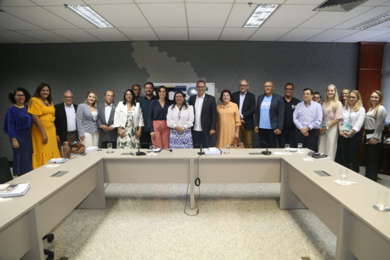 Pacto pela Educação debate formas de otimizar uso de recursos do Fundeb em SE
