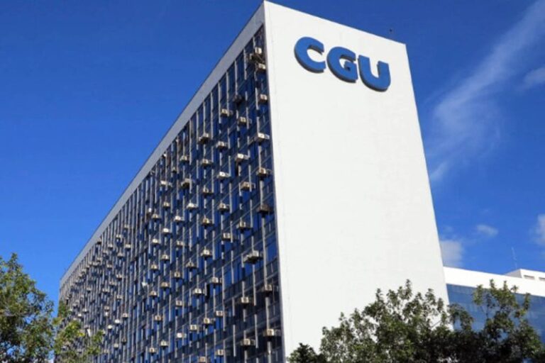 CGU abre 40 processos sobre descontos ilegais em pensões do INSS