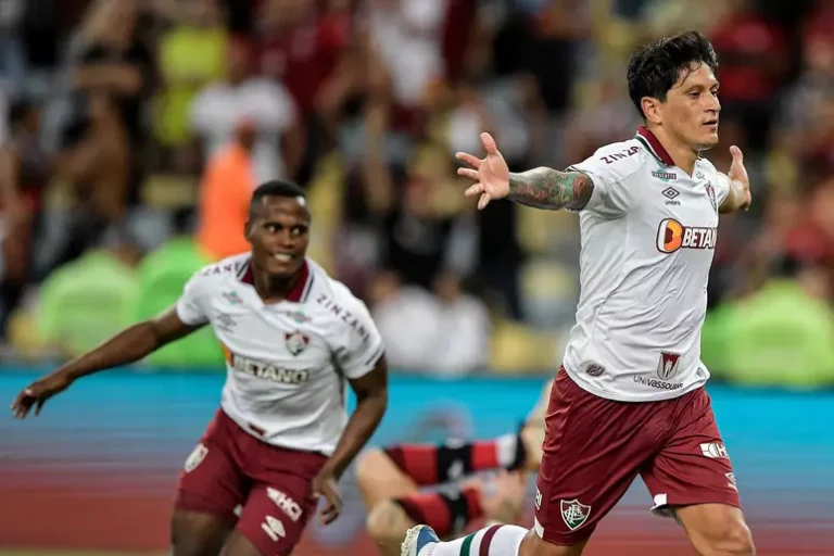Fluminense vence decisão da Taça Guanabara e aumenta jejum do Flamengo com VP