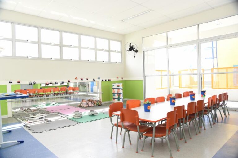 Edvaldo inaugura as primeiras escolas municipais de tempo integral de Aracaju