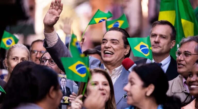 Série sobre Silvio Santos retrata candidatura à Presidência e sequestro