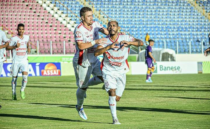 Sergipe vence Falcon na 8ª rodada do estadual