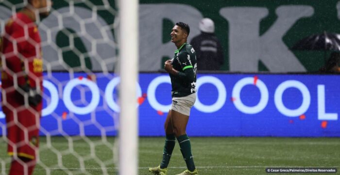 Rony garante classificação do Palmeiras para as semis do Paulista