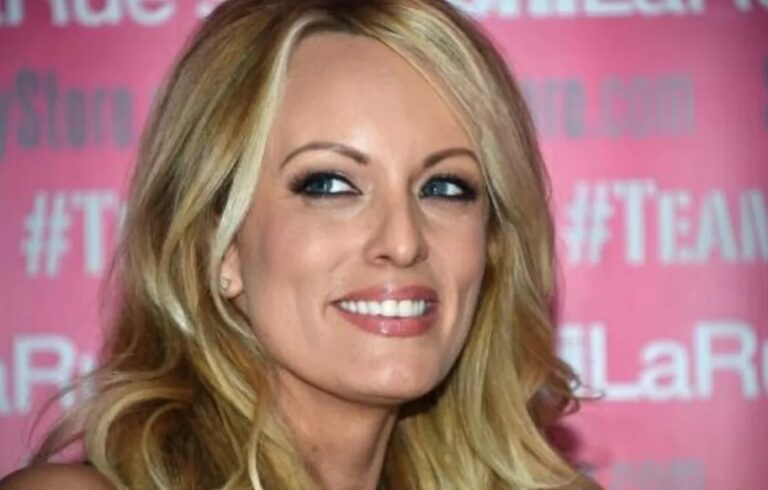 Atriz pornô Stormy Daniels pode levar a indiciamento de Trump