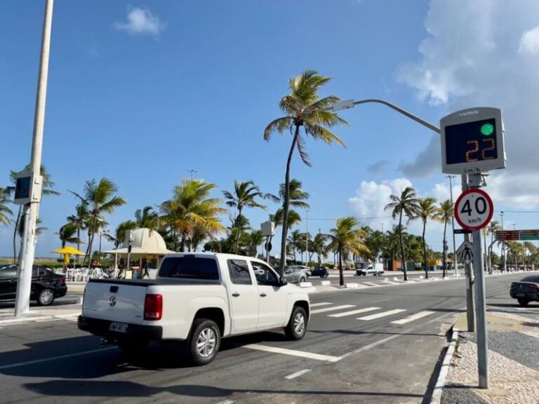 Mais de 6 mil veículos passaram pelos novos radares acima da velocidade