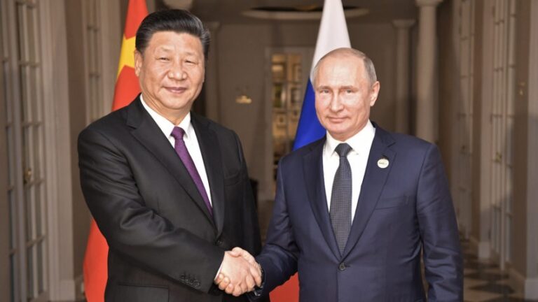 Xi Jinping chega à Rússia para encontro com Putin