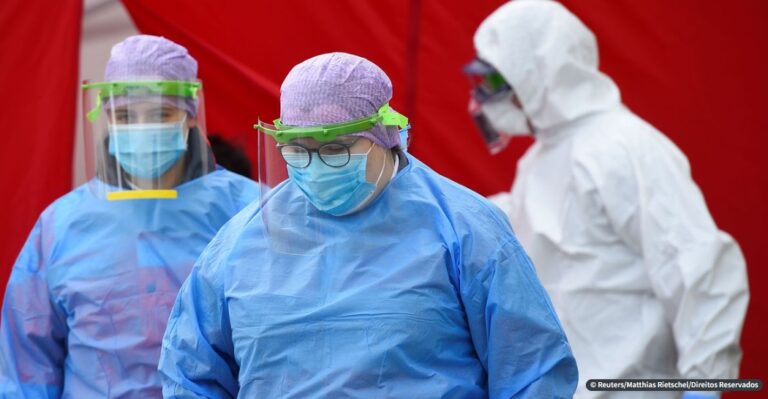 Em três anos de pandemia de covid-19, ciência e vírus evoluíram