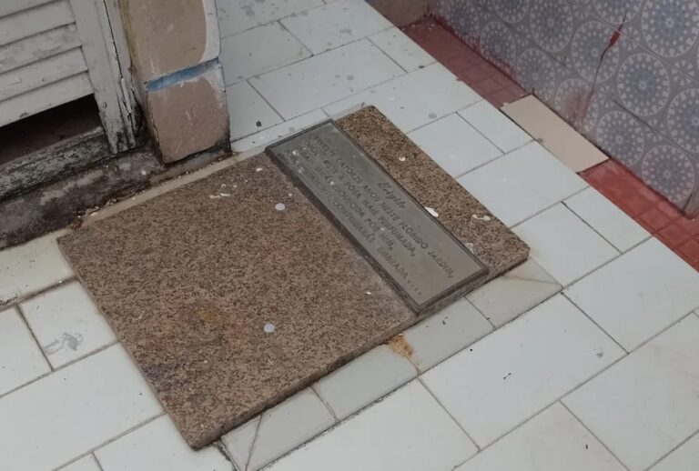 Casa para alugar com túmulo escondido em Aracaju viraliza nas redes