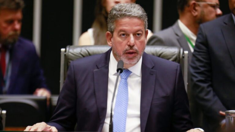 Lira diz que Google e Meta ‘ultrapassaram limites’ no lobby contra PL das Fake News
