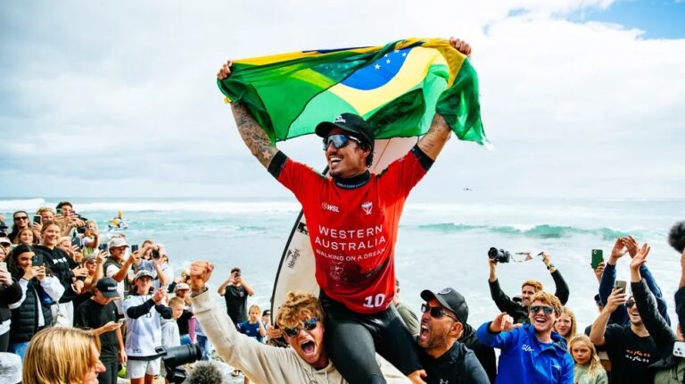 WSL: Gabriel Medina conquista título inédito em Margaret River