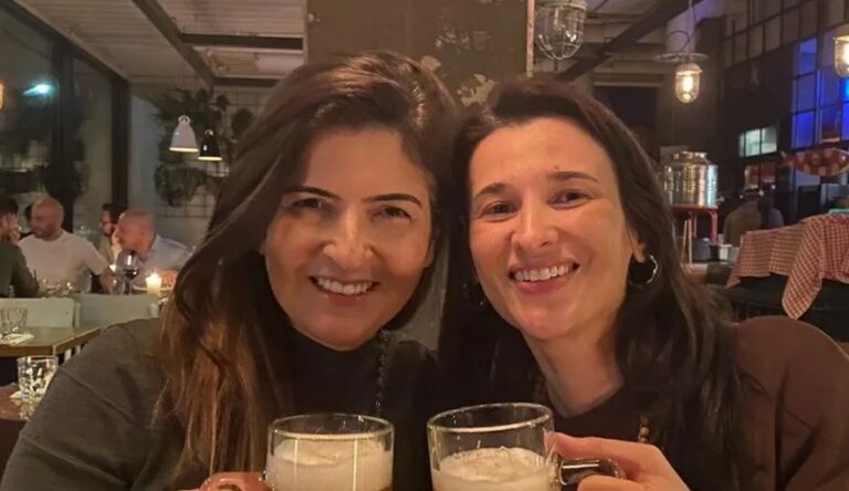 Cônsul brasileiro em Frankfurt comemora libertação de brasileiras presas após troca de malas
