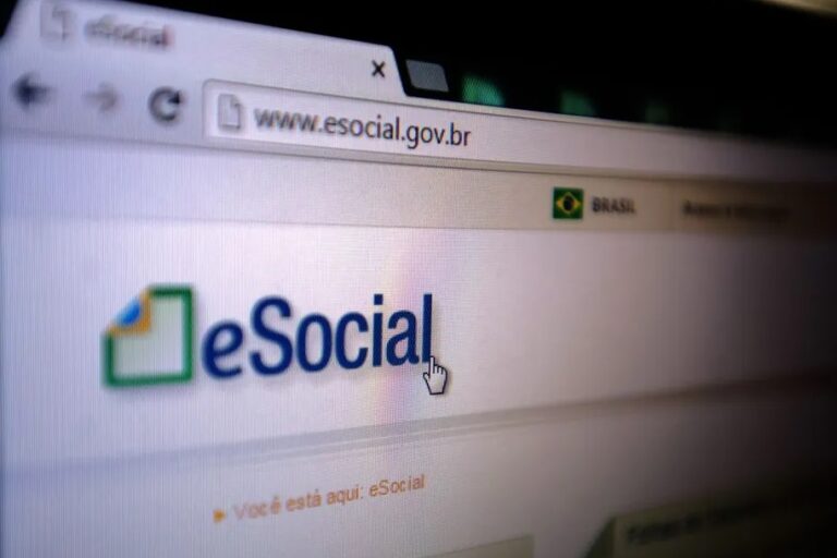 Empresas estão obrigadas a cadastrar dados de condenações trabalhistas no eSocial