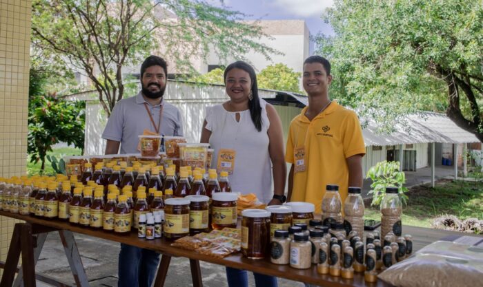 UFS realiza I Encontro Sergipano de Apicultores e Meliponicultores