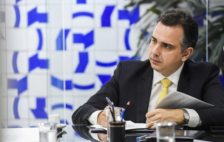 Presidente do Senado quer regular inteligência artificial no Brasil