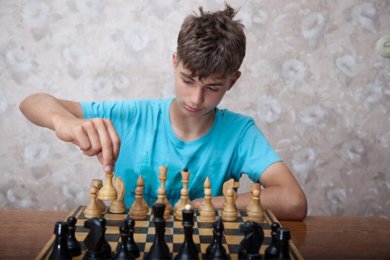 Estudantes do Nordeste já podem se inscrever em torneio nacional de Xadrez Escolar