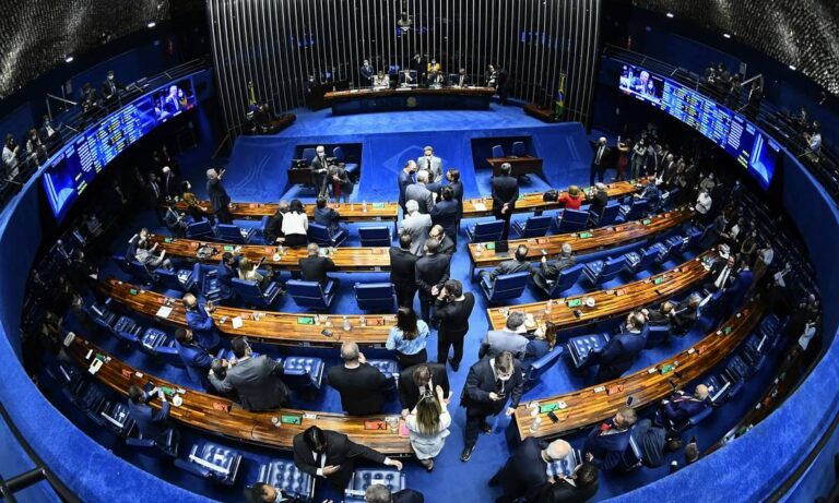 Prefeitos se dizem “preocupados” com unificação de ICMS e ISS