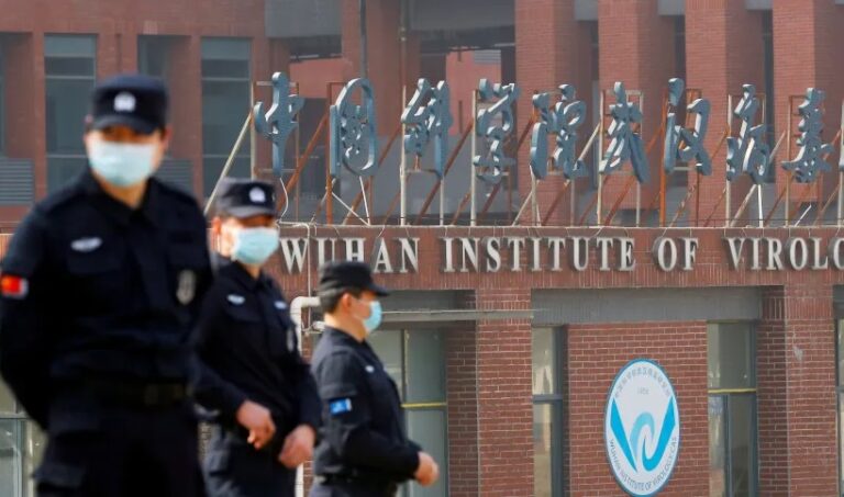 Não há evidência de que Covid-19 surgiu em laboratório da China, dizem EUA