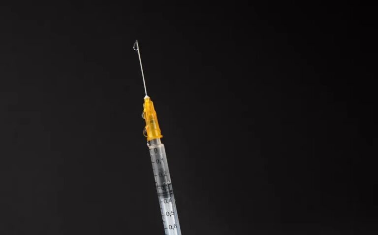 HIV: Anvisa aprova primeira injeção para prevenir a infecção do vírus