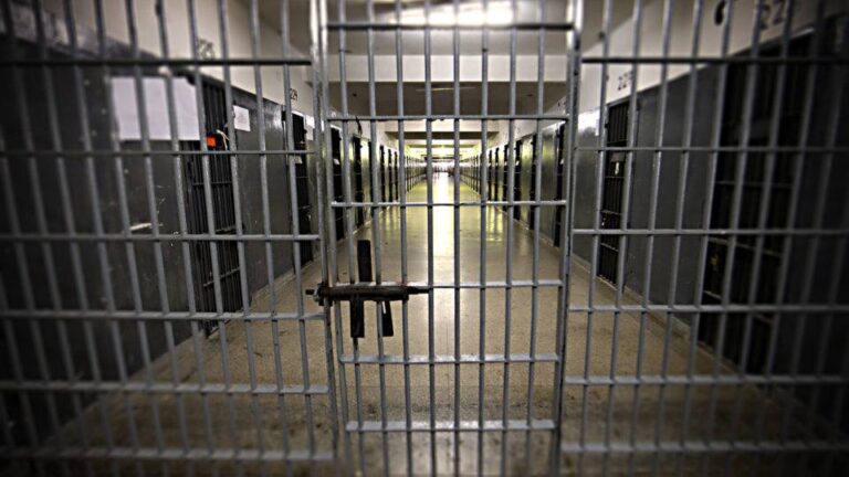 O custo de um detento aos pagadores de impostos