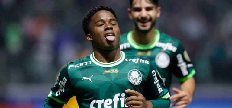 Palmeiras bate Barcelona e avança para oitavas da Libertadores