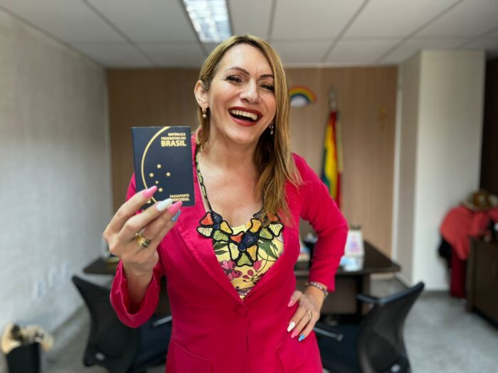 Linda Brasil embarca para participar do Encontro de Lideranças Políticas LGBTI no México