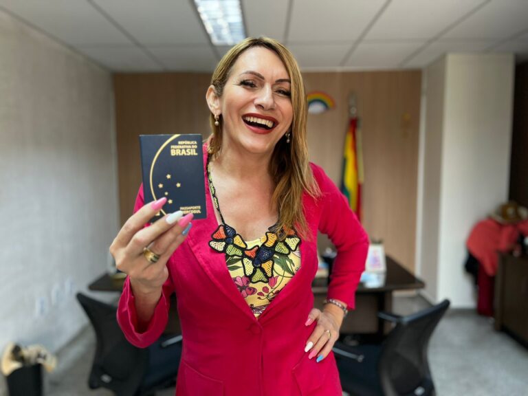 Linda Brasil embarca para participar do Encontro de Lideranças Políticas LGBTI no México