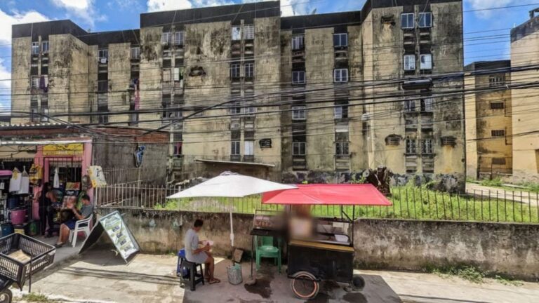 Número de mortos em prédio que caiu no Grande Recife vai a 14