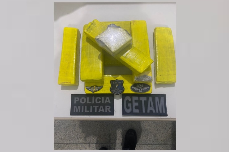 Polícia Militar apreende oito tabletes de maconha na Zona Sul do capital