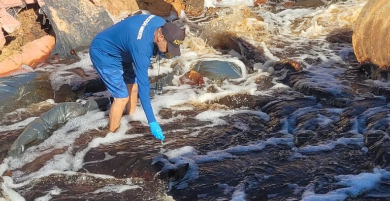 Adema identifica ponto impróprio para banho às margens do Rio Sergipe na Barra dos Coqueiros