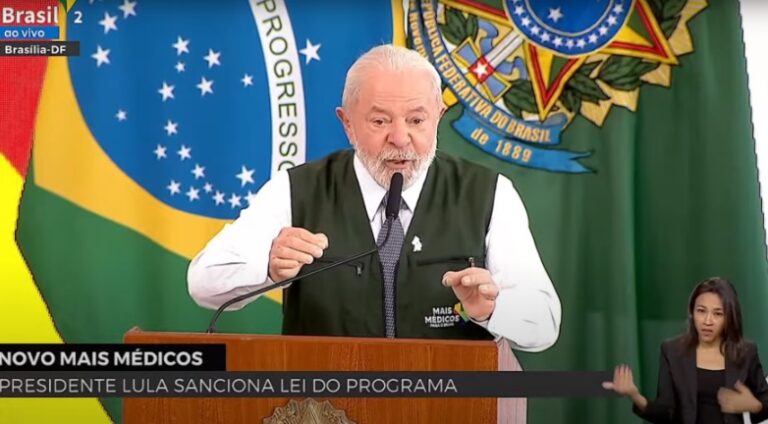 Mais Médicos: Lula sanciona MP que reformula o programa