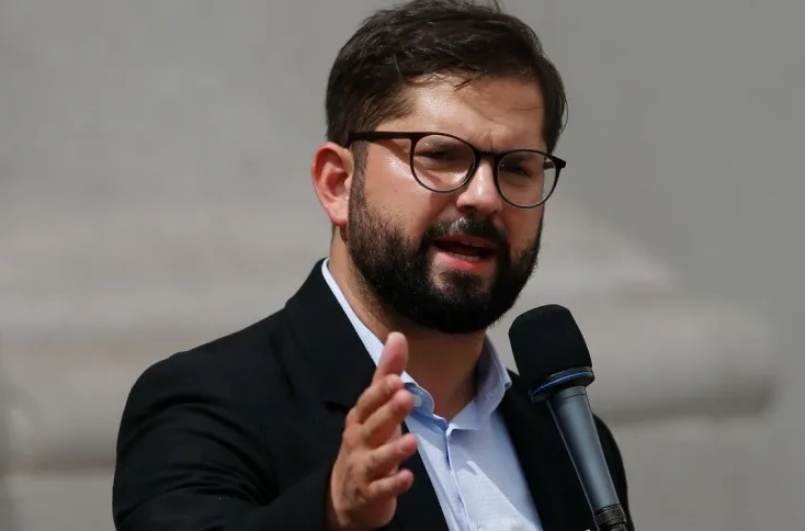 “Não estou ofendido”, diz Boric sobre fala de Lula de que ele estaria nervoso na cúpula Celac-UE