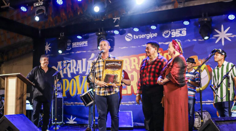 Troféu Sanfona de Ouro reconhece a grandiosidade do Arraiá do Povo em Sergipe