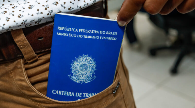 Seteem divulga 63 vagas de emprego em aberto