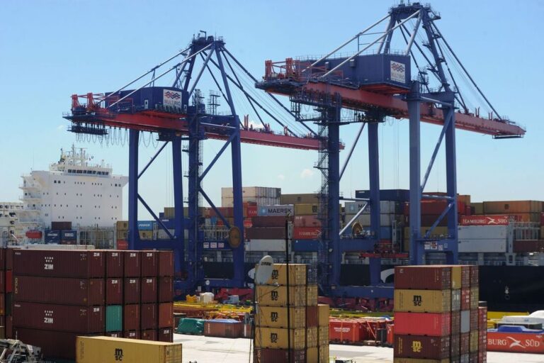 Em julho, balança comercial registrou superávit de mais de US$ 9 bilhões