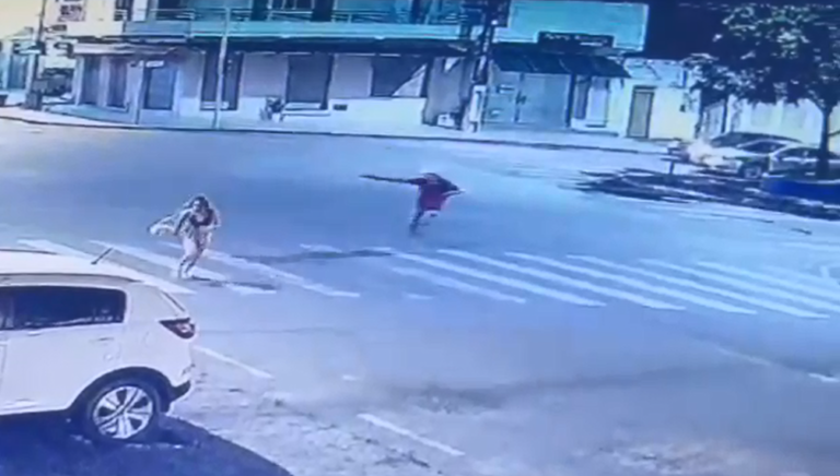 Suspeito de tentar matar policial penal tomba em confronto com a polícia
