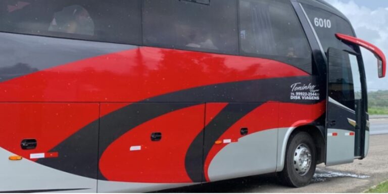 PRF-SE apreende ônibus clandestino suspeito de transportar trabalhadores em situação de escravidão