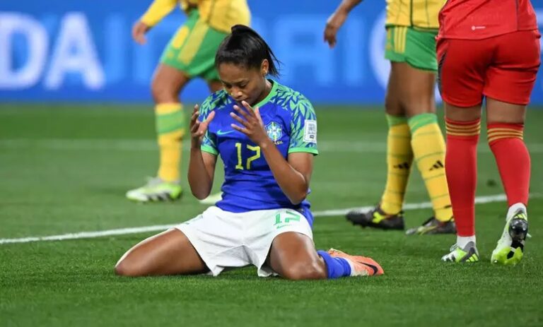 Brasil empata com Jamaica e está eliminado da Copa do Mundo Feminina de 2023