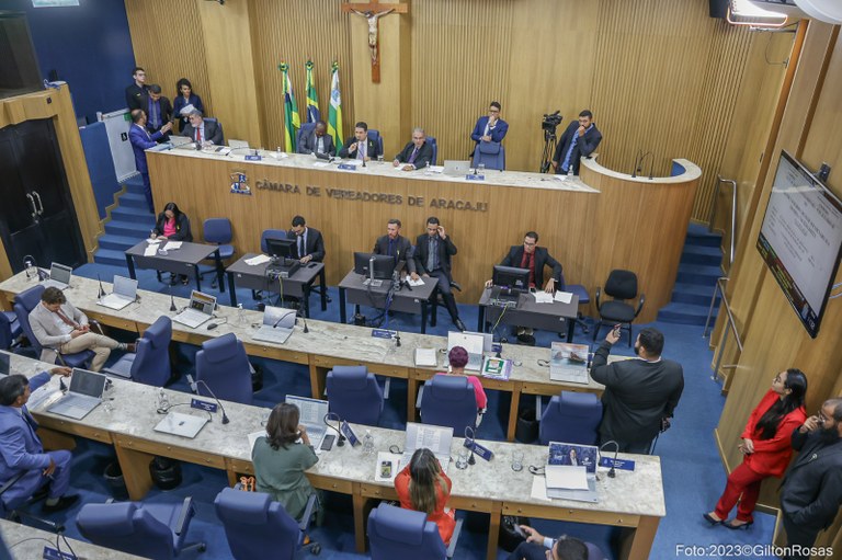 CMA começa a debater projeto que eleva para 26 o número de vereadores