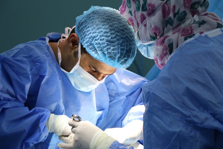 Fiz bariátrica, e agora? Mudanças no corpo após procedimento podem, ou não, exigir outra cirurgia