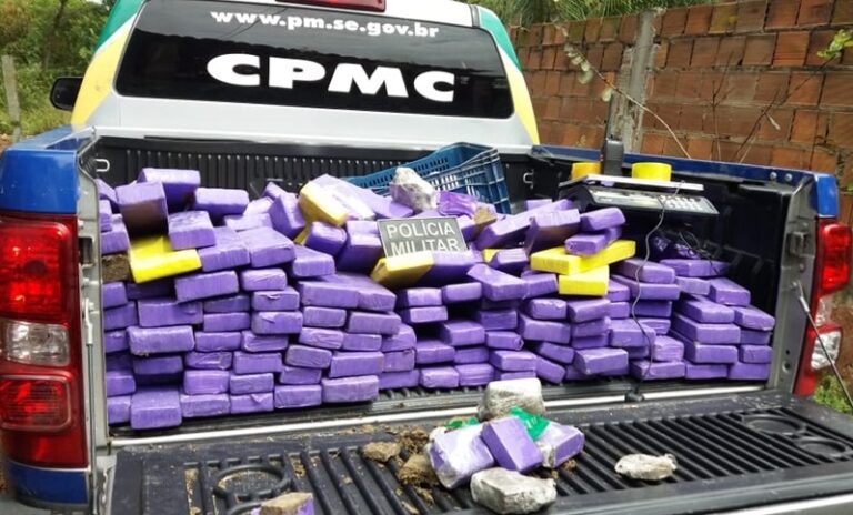 PM apreende mais de 210 kg de drogas em Socorro e Aracaju